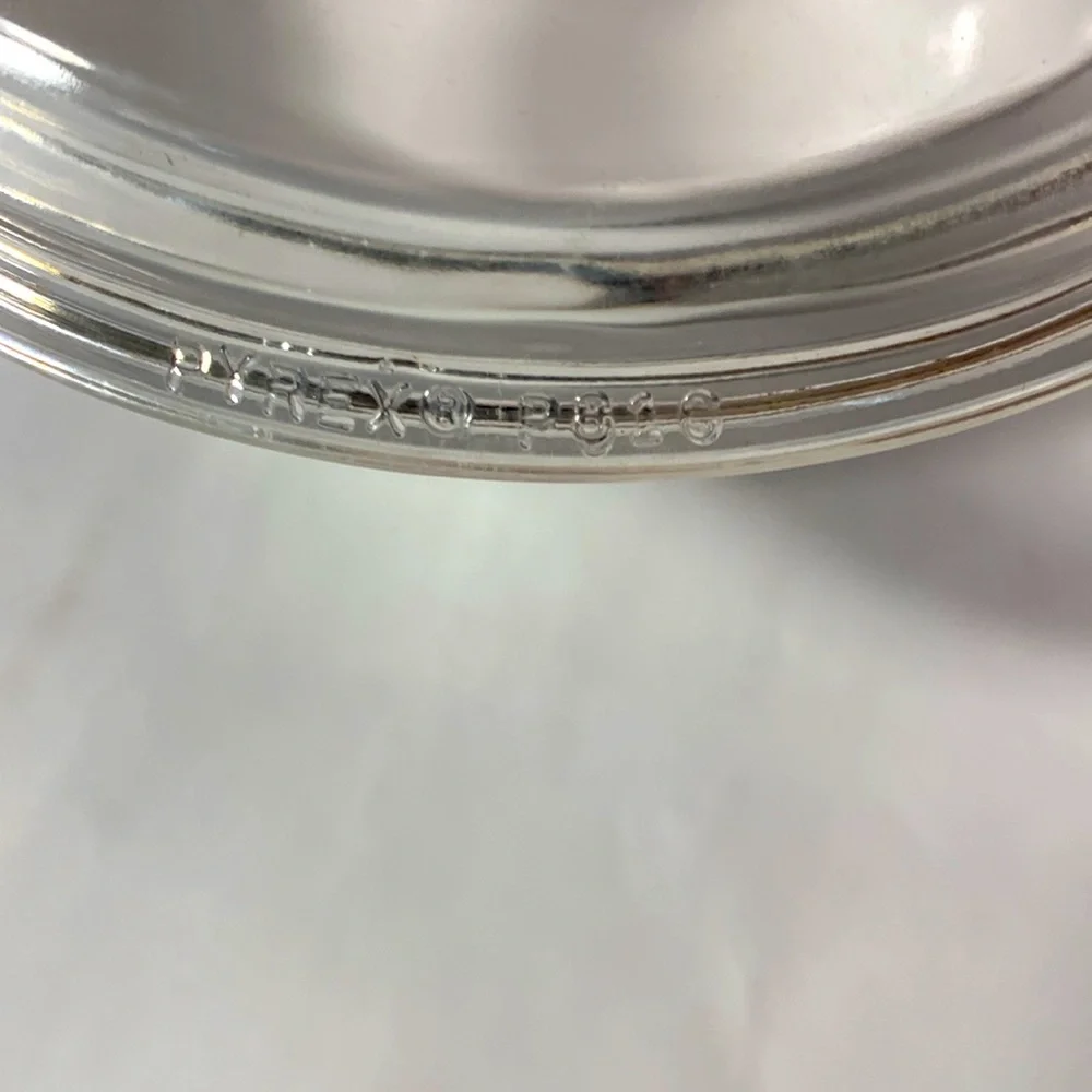 Vintage CorningWare saucepan & lid P-81-B 1 pint Spice O Life